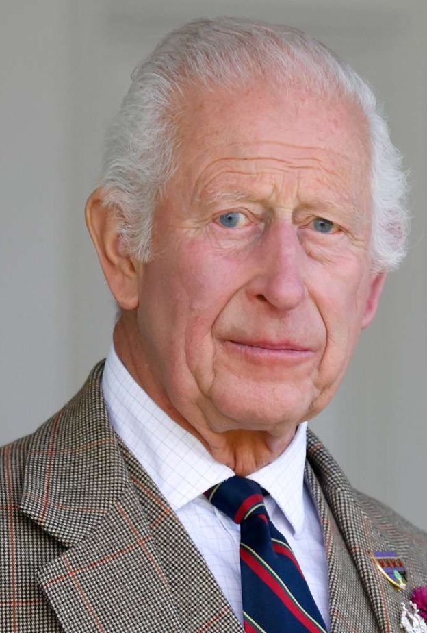 الأطباء يسمحون للملك تشارلز بإيقاف علاج السرطان لمدة 11 يومًا