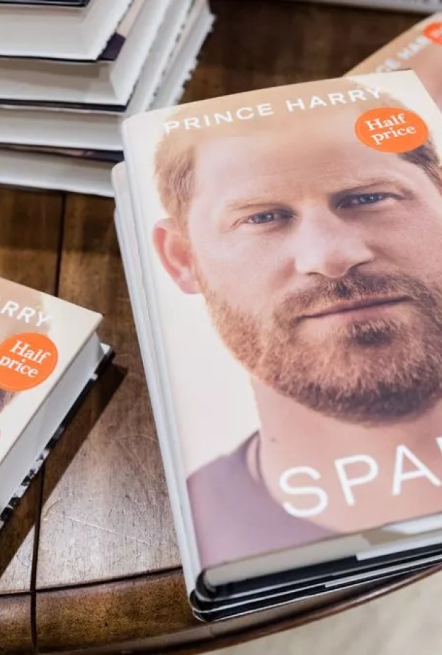 صدور النسخة الثانية من مذكرات الأمير هاري Spare