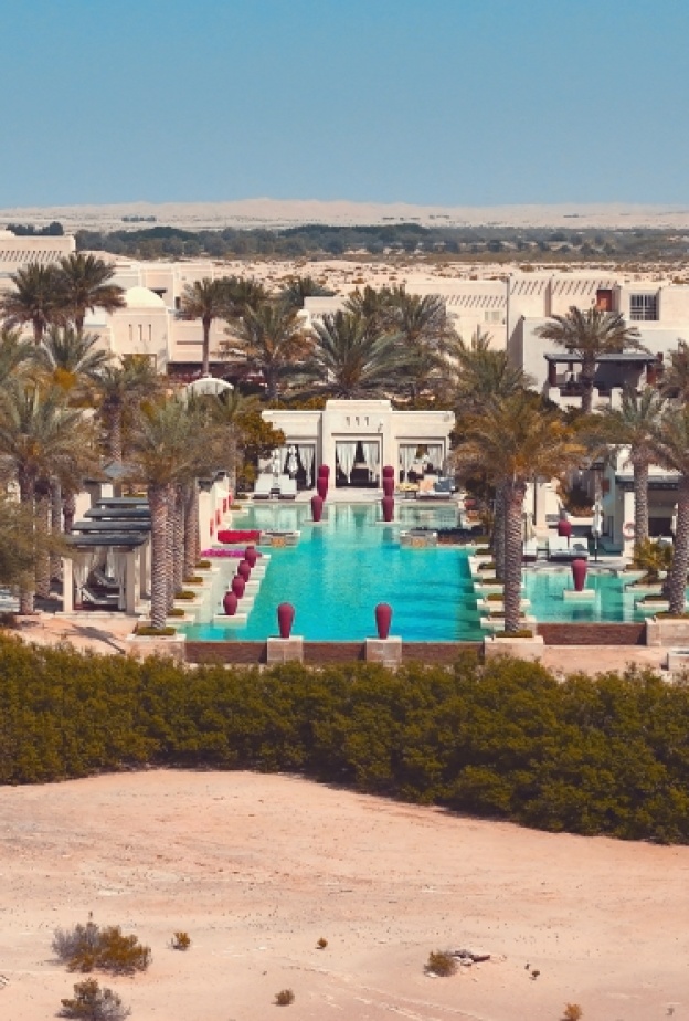 منتجع الوثبة الصحراوي في أبوظبي يتعاون مع باريز وبيوند ويلنس لتقديم عطلة نهاية أسبوع حصرية تجمع بين اللياقة والعافية