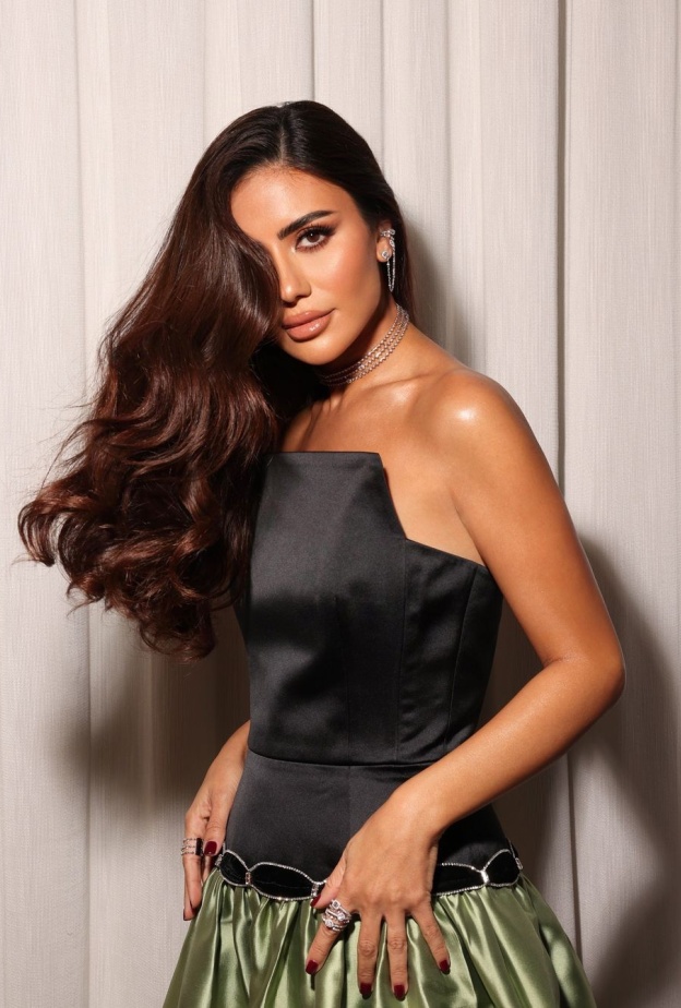 ديما الاسدي صورة من حسابها على انستعرام