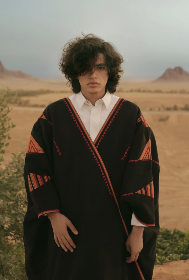 الـكعكة الـمقسومـة... الـصراع الـخفي بـین "قـرُمـز" وNot Boring ونورة سلیمان على الخزانة السعودية