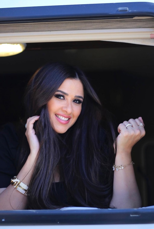 ياسمين عبد العزيز