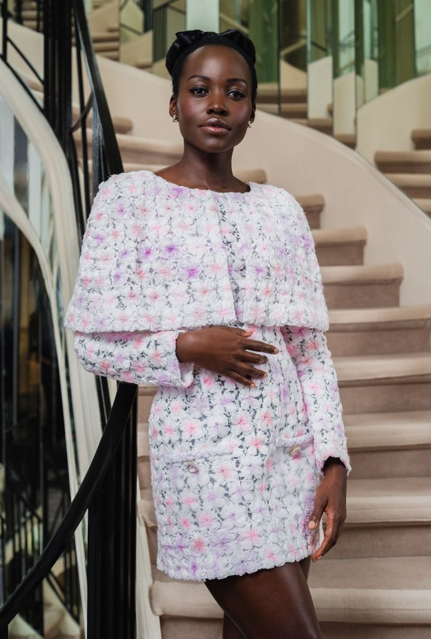 CHANEL تختار "لوبيتا نيونغو" سفيرة جديدة لها