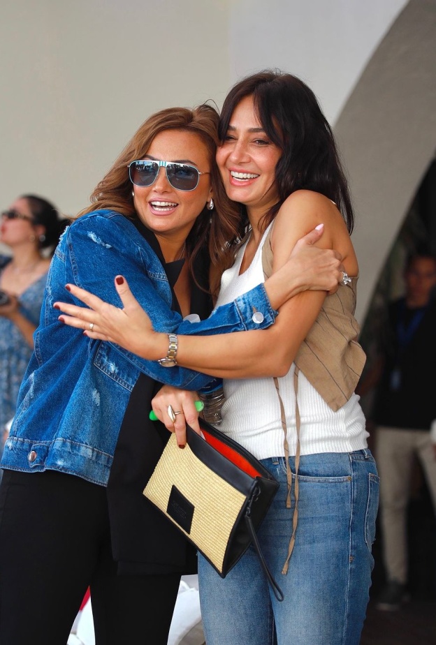 بشرى وحلا شيحة