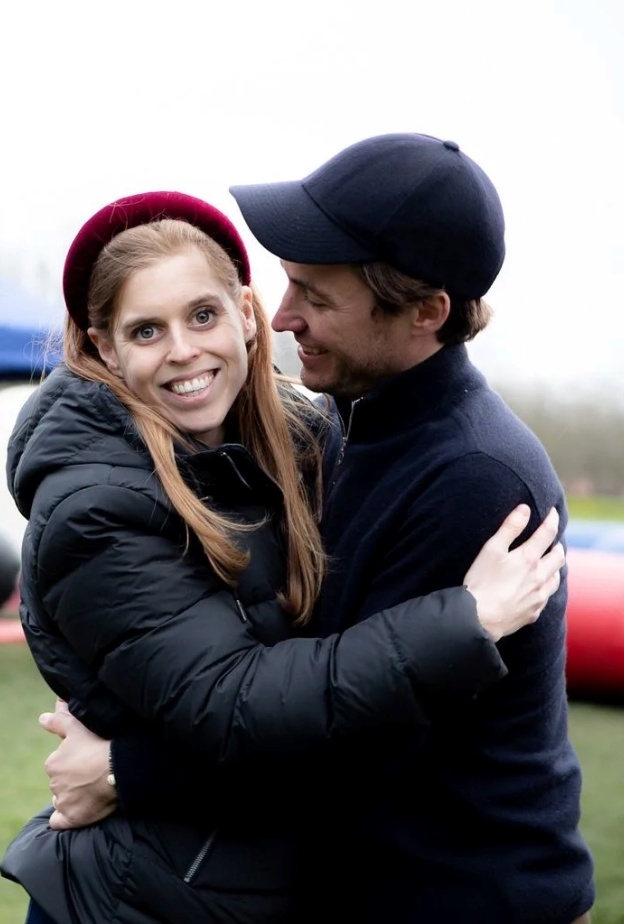 الأميرة بياتريس حامل في طفلها الثاني