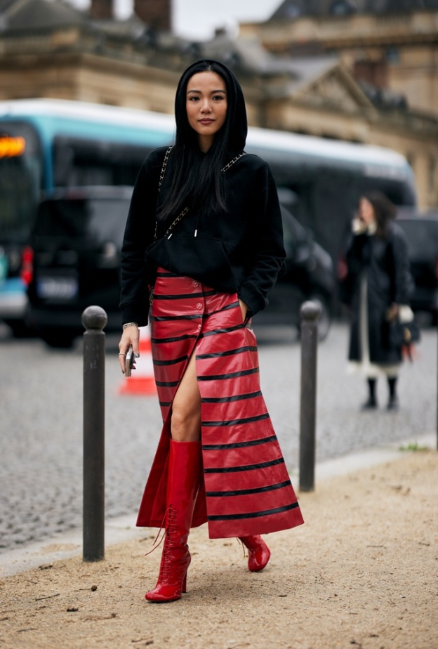 قصيرة كانت أم طويلة .. التنورة عنوان أناقتك خلال موسم الخريف 