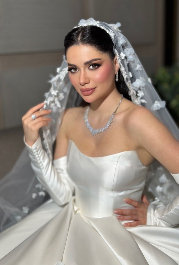 من مكياج العرايس من الميك أب ارتست نورة فهد