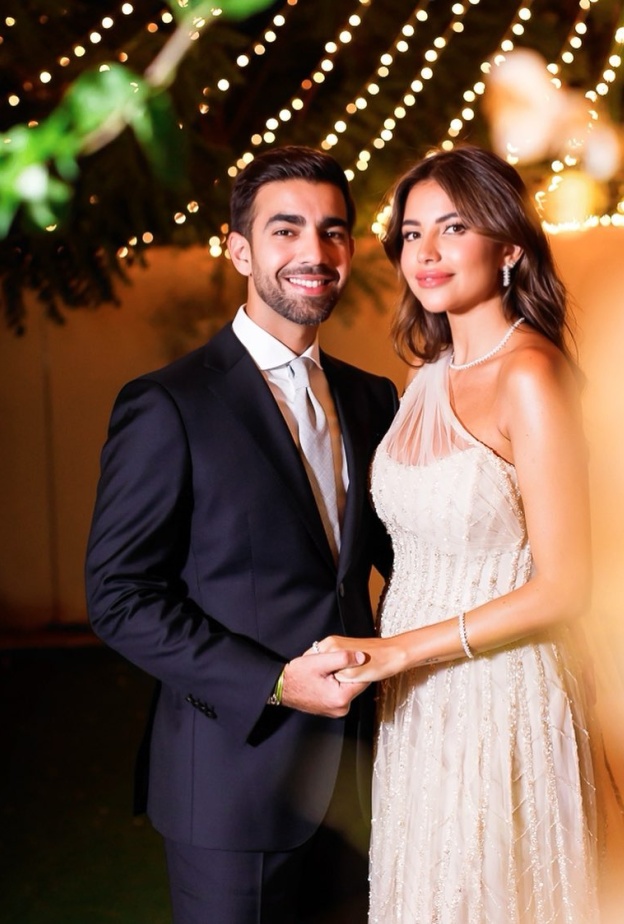 سارة مراد مع عريسها هشام