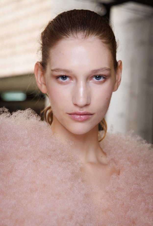 عززي جمال بشرتك بشكل طبيعي بفوائد ماسك ورق السدر للوجه