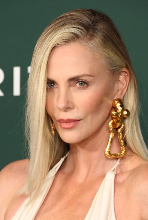 مكياج وتسريحات شعر المناسبات استوحيه من اطلالات النجمات في مهرجان Baby2Baby Gala