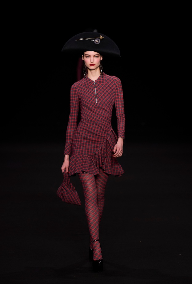 موضة فساتين الكارو صيحة لم يسبق لها مثيل