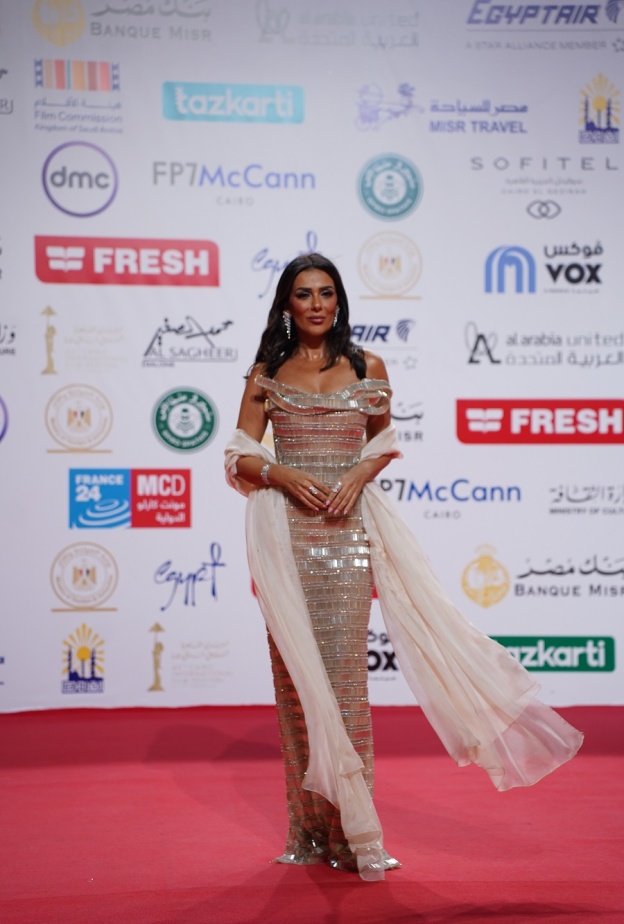 انجي المقدم 