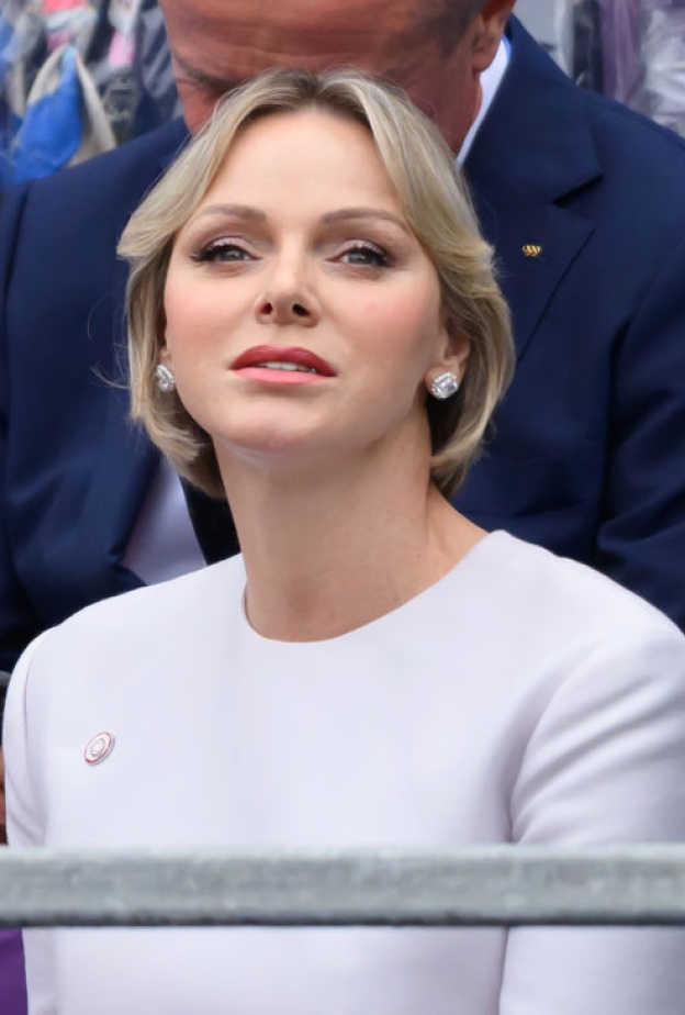 الأميرة شارلين حزينة على فقدان شغفها بالماء