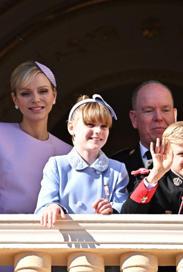 توأم موناكو يضفيان لمسة من السحر على احتفالات اليوم الوطني