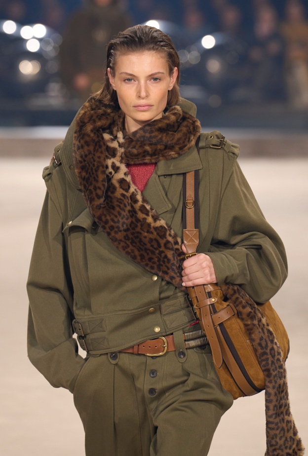 الوشاح الفرو من Isabel Marant