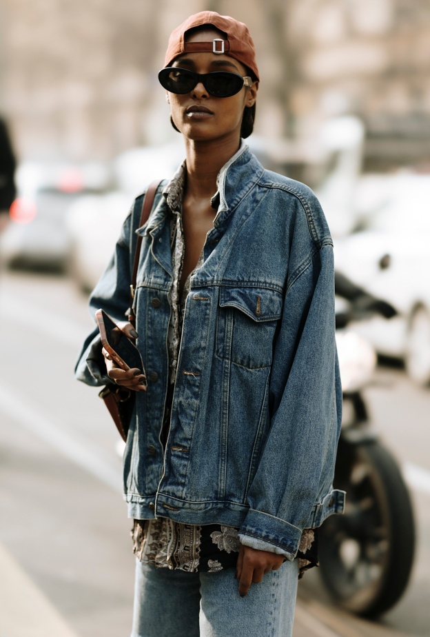 إطلالة من street style