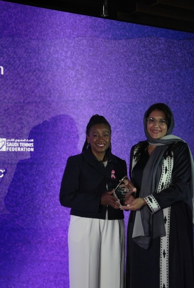 رابطة محترفات التنس تطلق من الرياض "معاً نحو مستقبل صحي للمرأة"