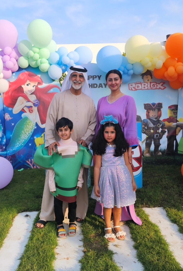 هيفاء حسين وأسرتها