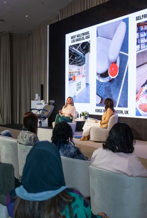 "ماستر كلاس" للعناية بالبشرة في "هي هب" مع مؤسسة  FaceGym إنجي ثيرون