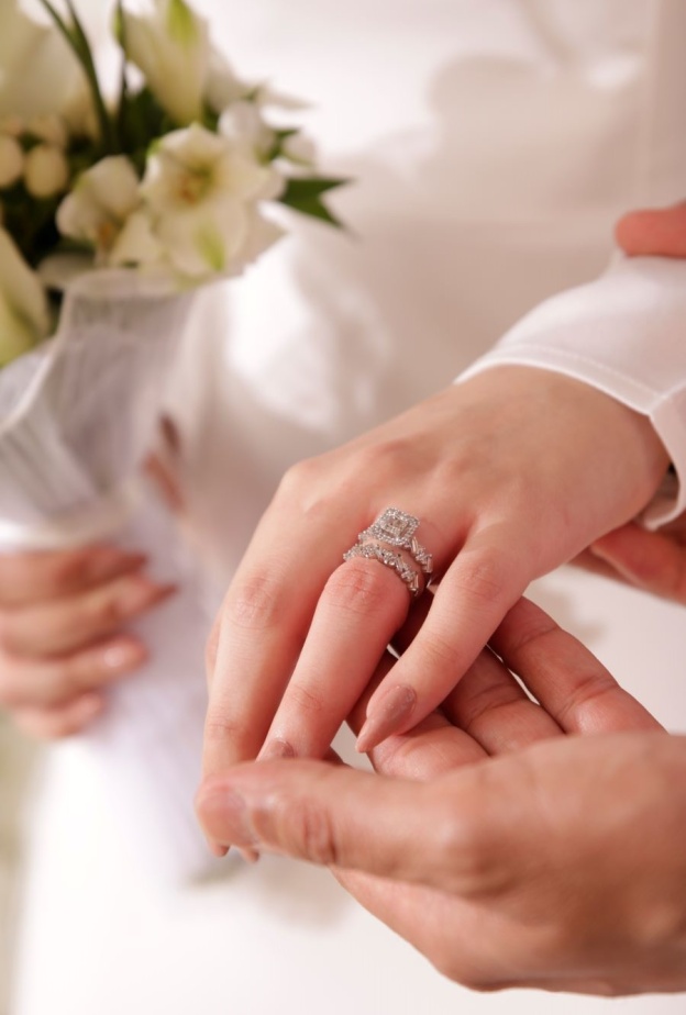 تصوير عروسين من المصورة السعودية ساره المطيري