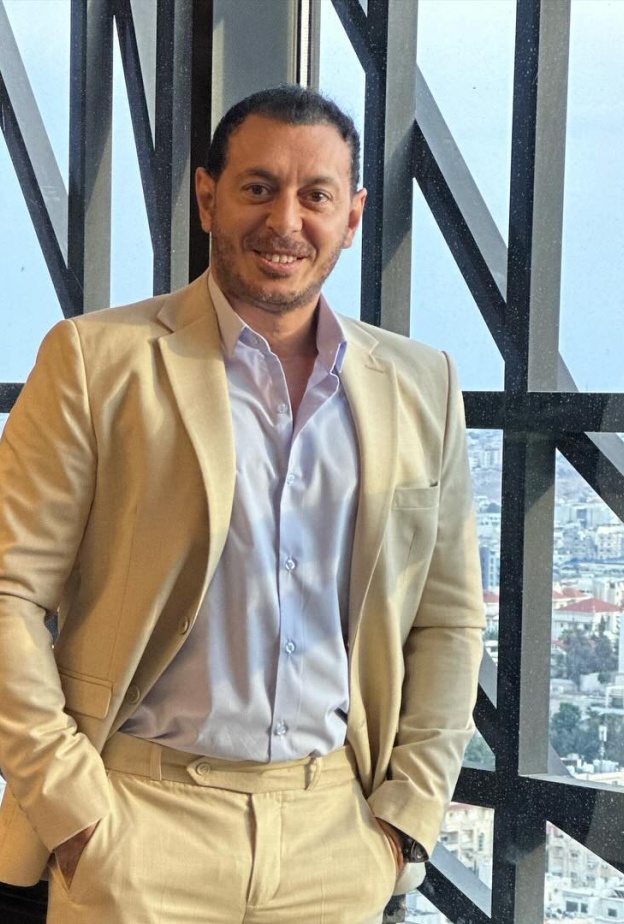 مصطفى شعبان 