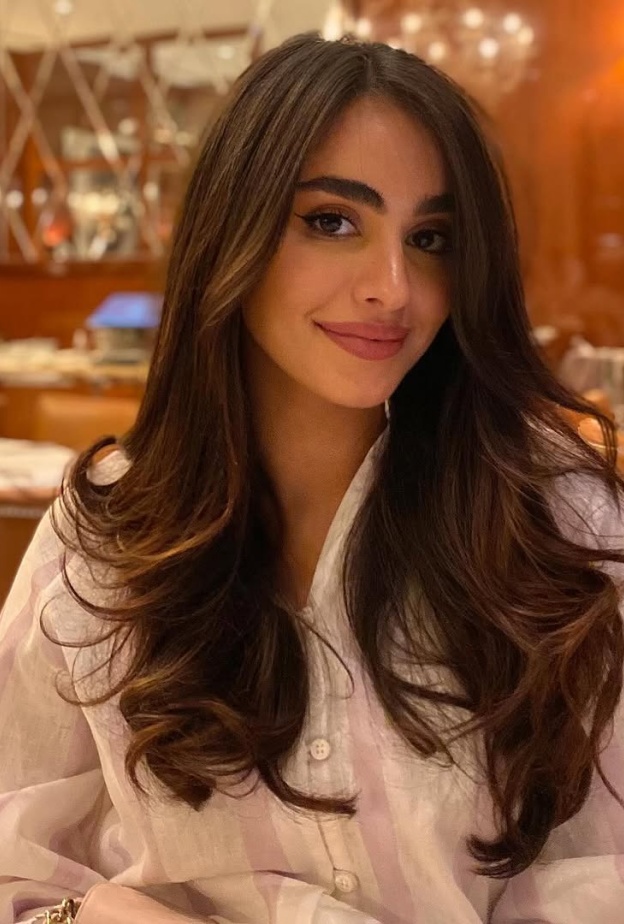 أغنية ملاهي المفاجأة الموسيقية التي جمعت ريم الصانع وعزيز ويف - الصورة الرئيسيية