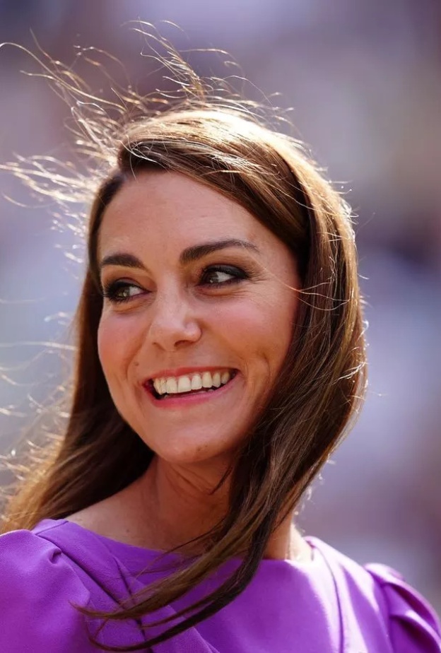 أميرة ويلز توجه رسالة قلبية مؤثرة لضيوف حفل الترانيم السنوي