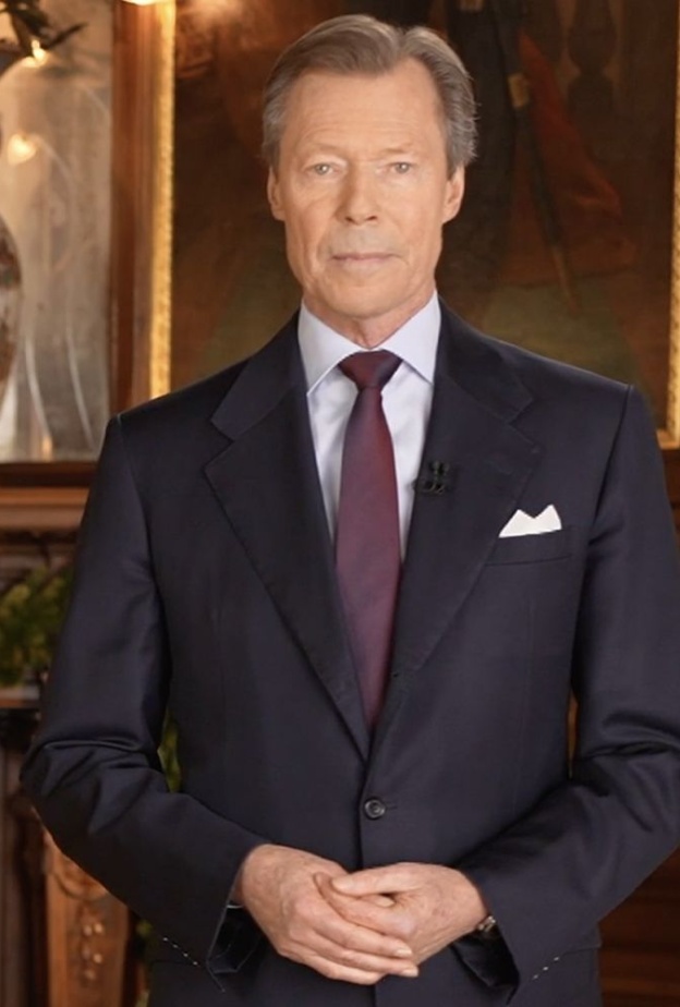 الدوق هنري يمرر العرش لنجله غيوم في خطوة تاريخية