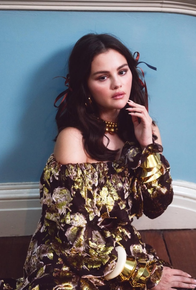 النجمة سيلينا غوميز بمجوهرات أيقونية خلال عام 2024