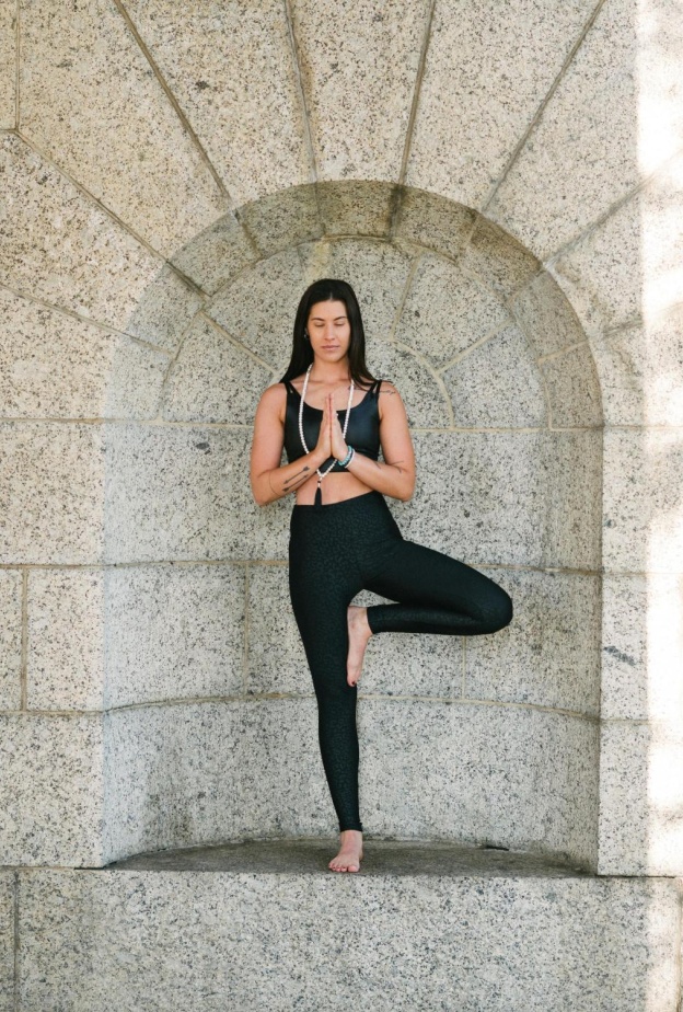 تمارين التوازن وأهميتها مع التقدم بالسن