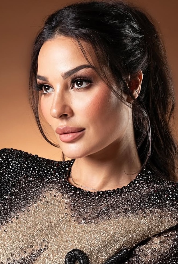 أفضل التقنيات التجميلية   - نادين نجيم صورة من حسابها على انستغرام لعام 2024