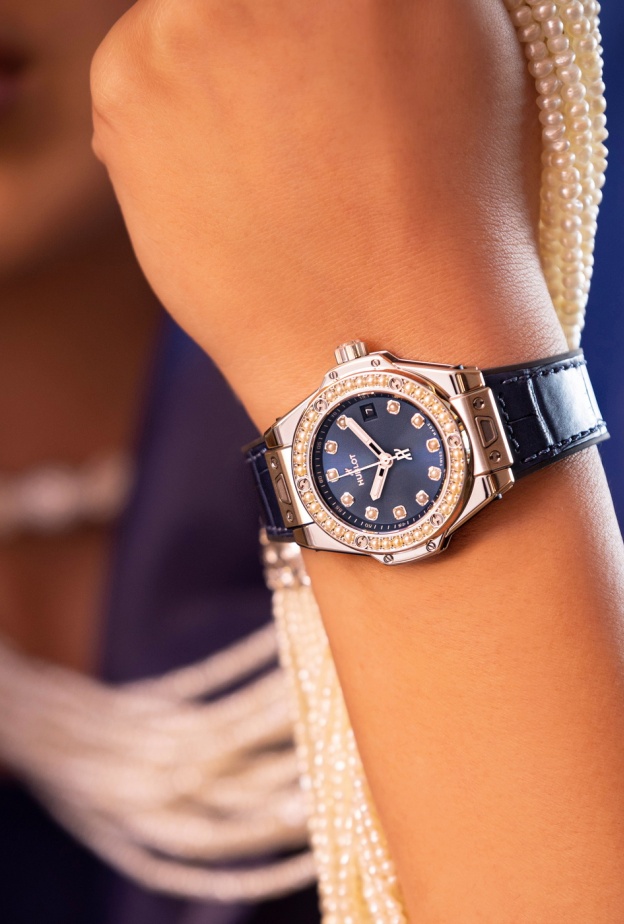 ساعة بيغ بانغ ون كليك ستيل بيرلز 33 مم