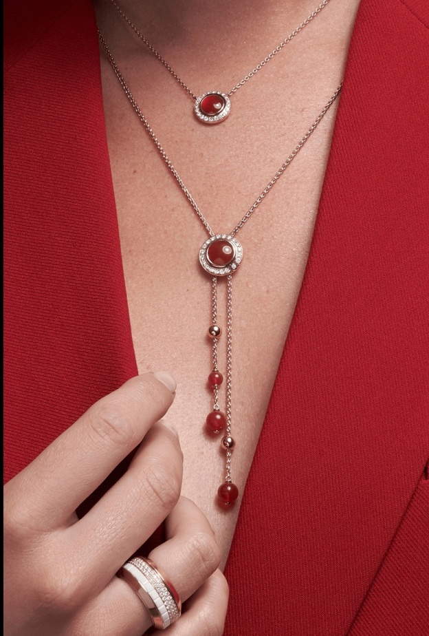 قلادة Possession من بياجيه Piaget