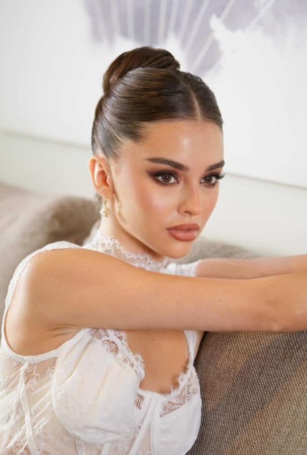 من تسريحات مصففة الشعر السعودية حنان اليحيى