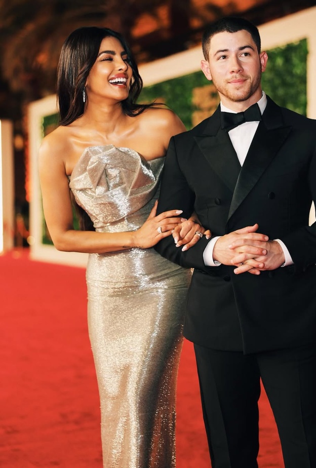 نجمات العالم بإطلالات مجوهرات في ختام مهرجان البحر الأحمر السينمائي 2024