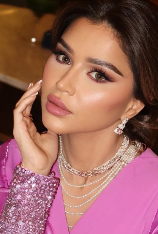 المؤثرة والاعلامية نهى نبيل- صورة من حسابها على انستغرام (1)