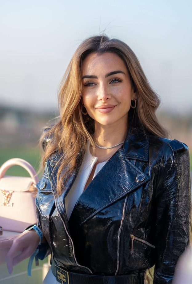 هنا الزاهد صورة من حسابها على انستغرام