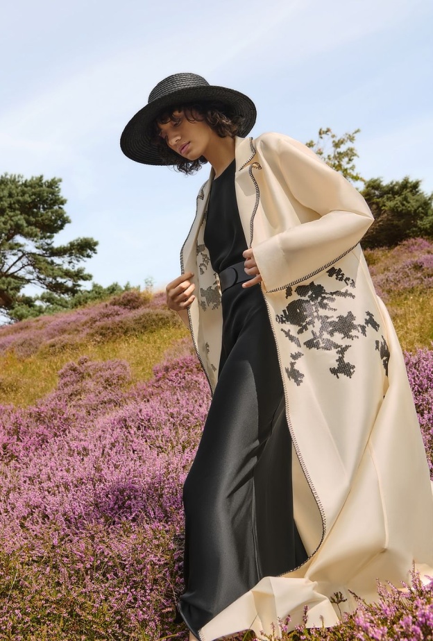 أشهر مصممي الأزياء الإماراتيين 