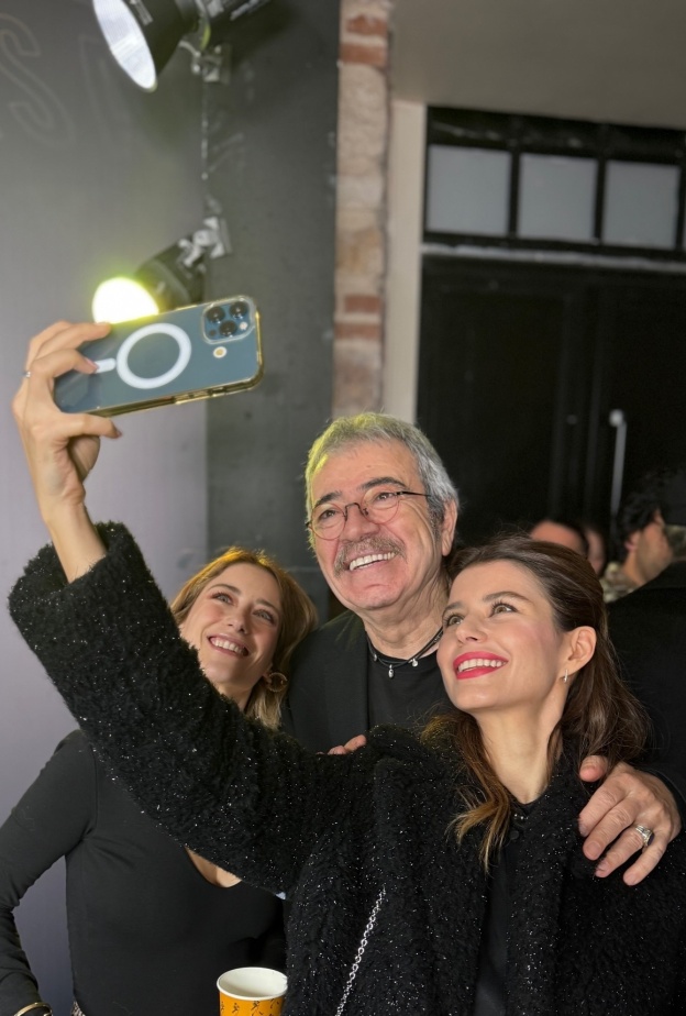 نجوم "العشق الممنوع"