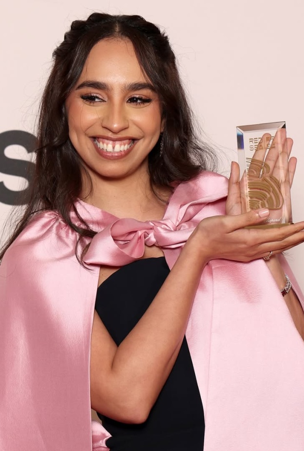 رولا دخيل الله