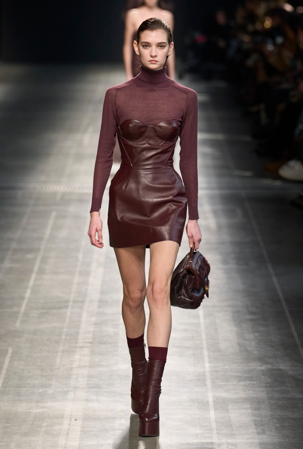 إطلالة من Ermanno Scervino