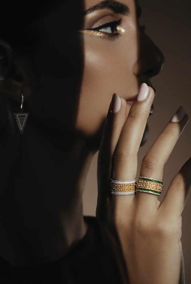 خاص لـ"هي": علامة Baguette الإماراتية تقدم قطعة مميزة تحتفي بالإرث الوطني في عيد الاتحاد