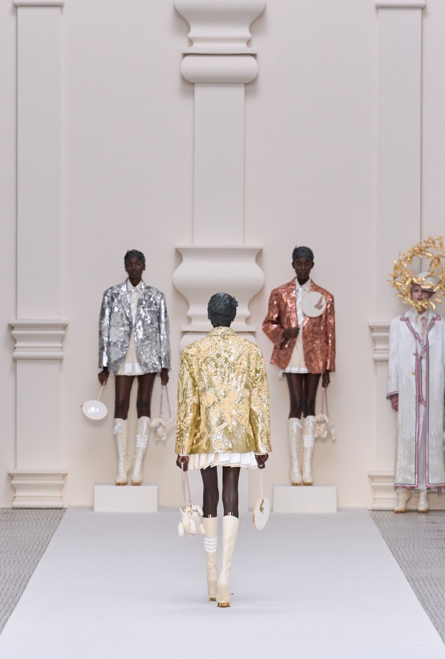 من مجموعة Thom Browne خريف و شتاء 2024 للأزياء الراقية