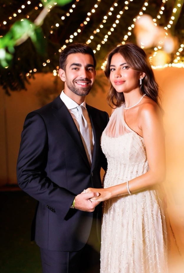 سارة مراد مع عريسها هشام