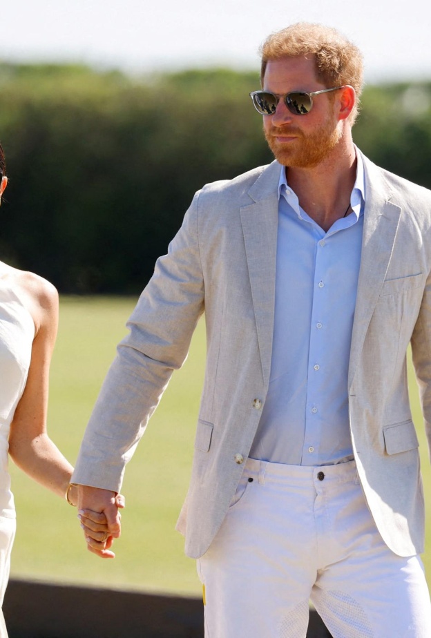 ميغان ماركل بحثت فكرة إصدار كتاب عن طلاقها من الأمير هاري