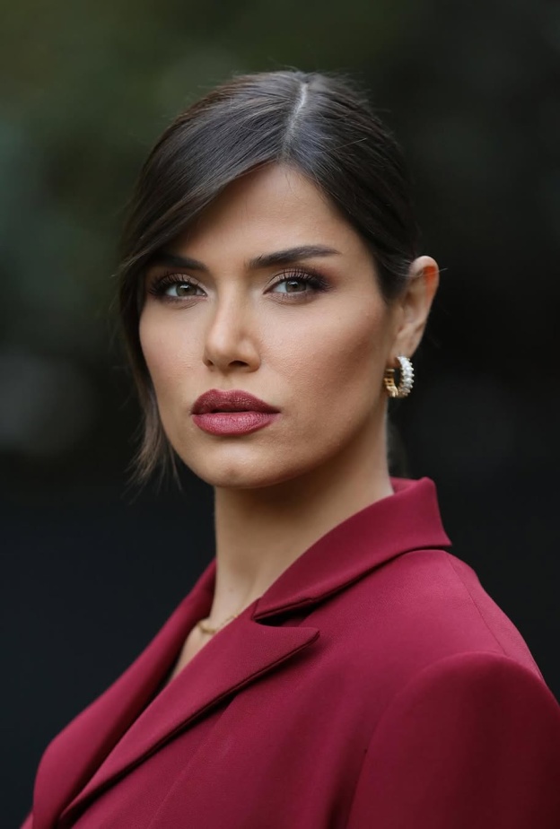 الاعلامية نبيلة عواد- صورة من حسابها على انستغرام