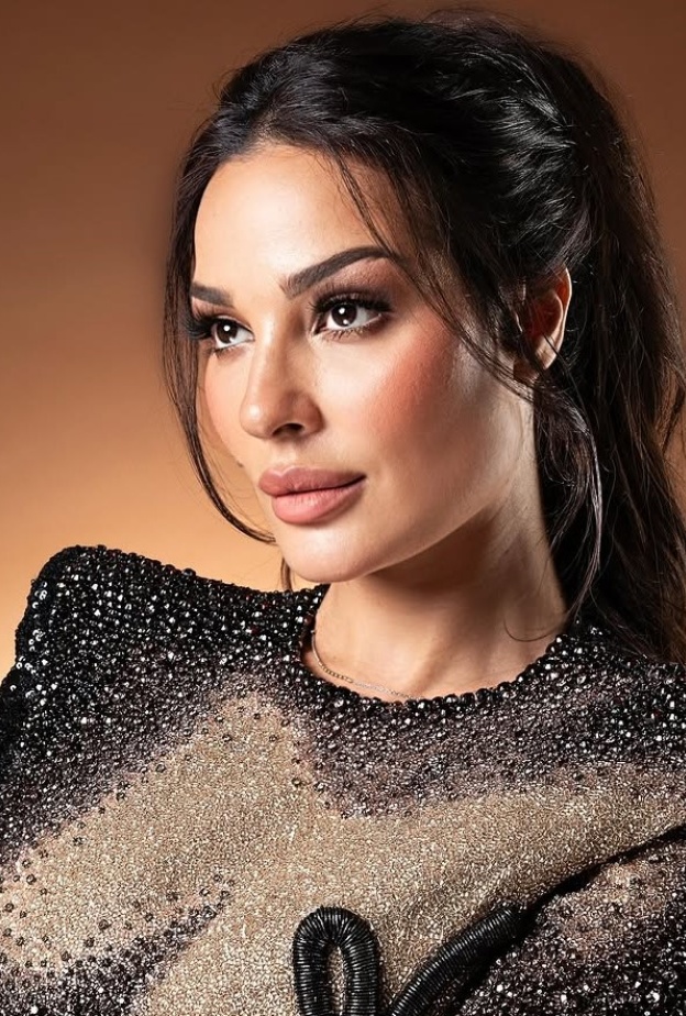 نادين نجيم صورة من حسابها على انستغرام
