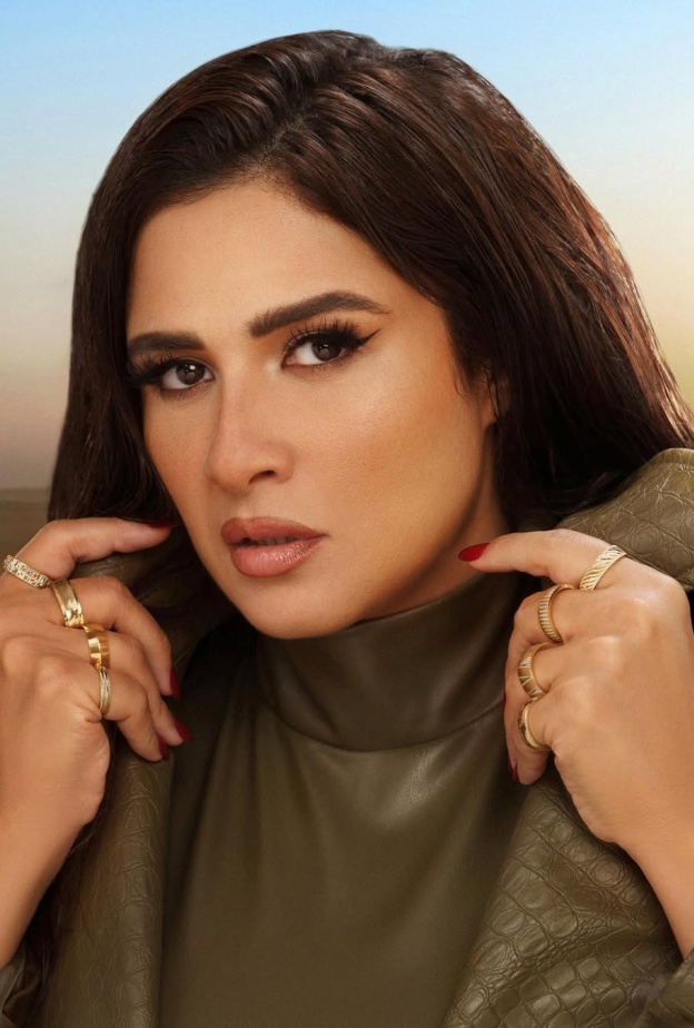 اسرار جمال ياسمين عبد العزيز  بمناسبة عيد ميلادها