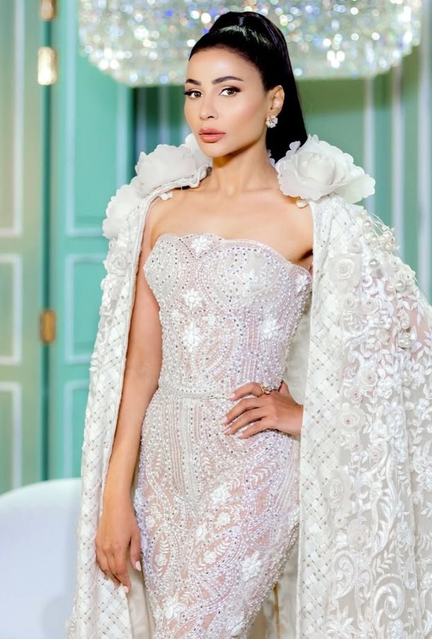 مهيرة عبد العزيز