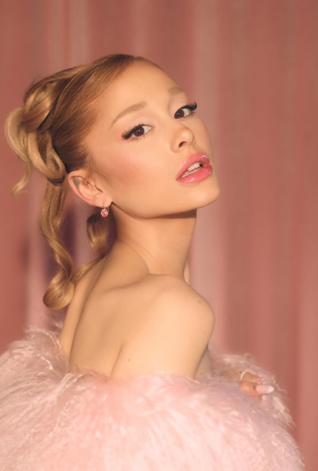 أريانا غراندي